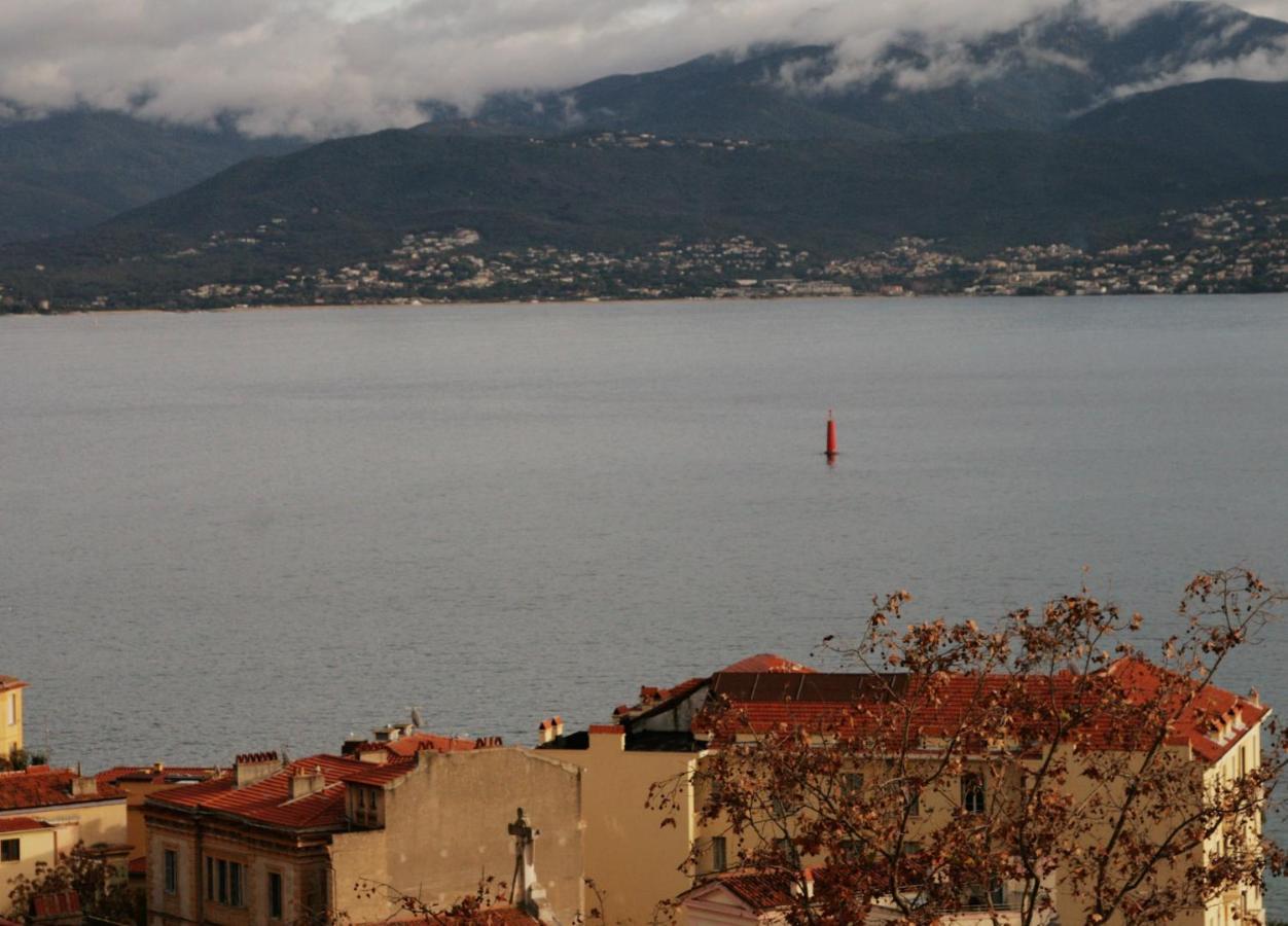 Hotel Albion Ajaccio  Eksteriør billede